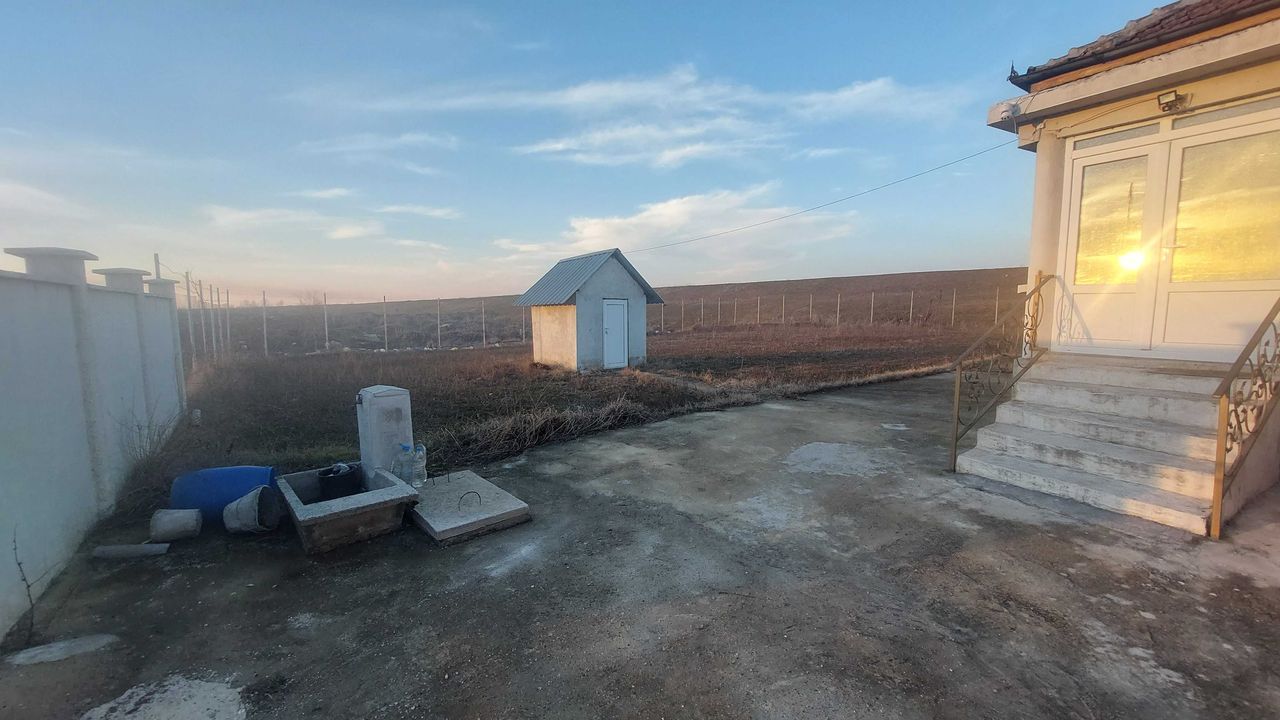 Продава се Къща в с. Долни Цибър, Област Монтана - 120 кв.м за 468 €/кв.м - Снимка #1