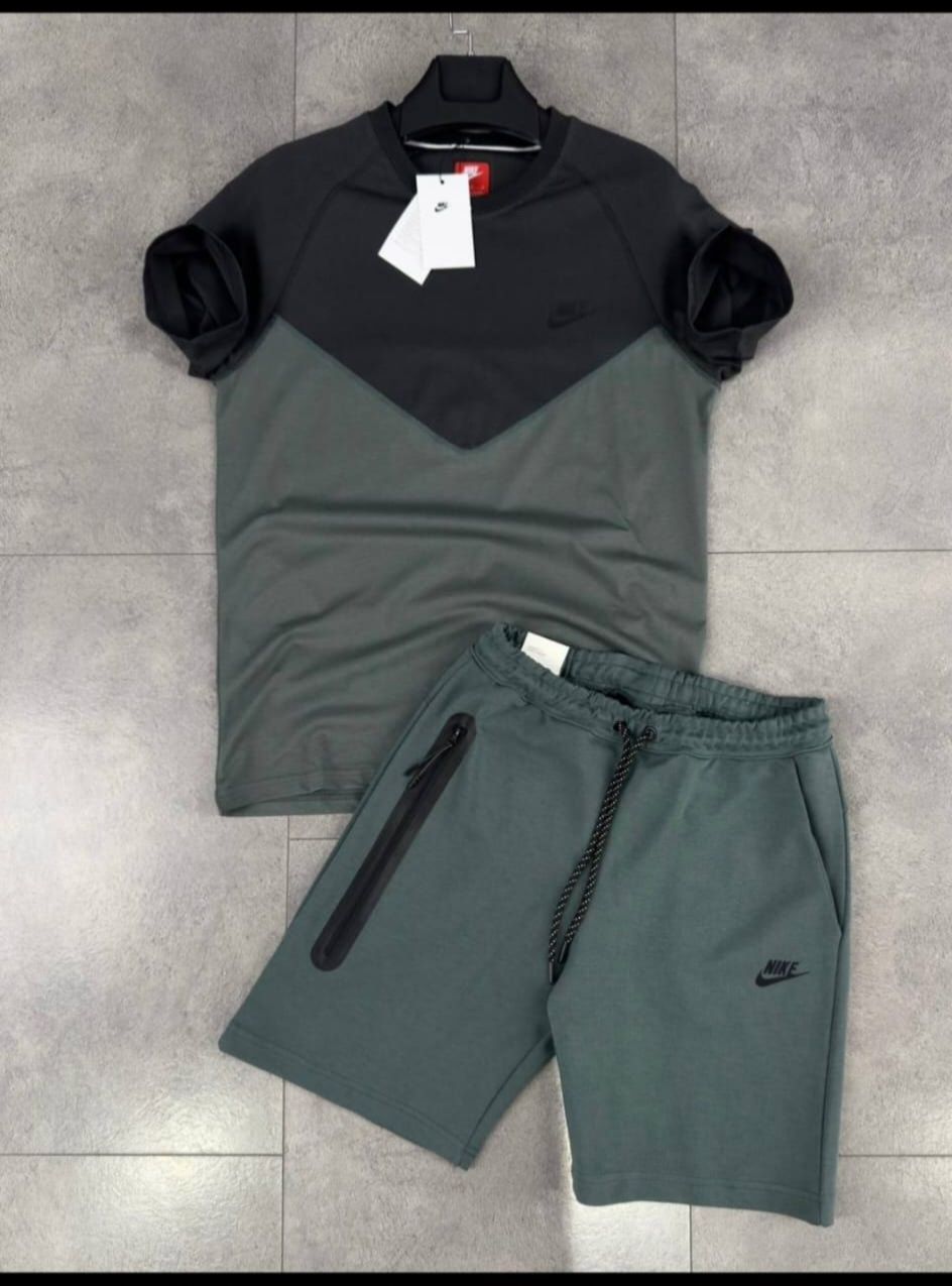 Nike Tech Летни Екипи/Комплекти Nike Tech Летни Екипи/Комплекти 2025г