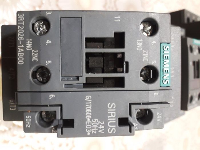 Контактори -  LS -schneider има и 24 волтови