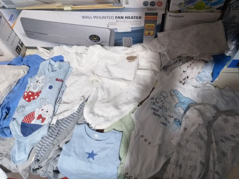 Lot 30 articole Haine Nr 60 -80 60 lei