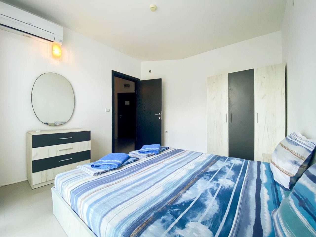 Дава се под наем Тристаен апартамент в Бургас, Сарафово - 83 кв.м за 128000 € - Снимка #4