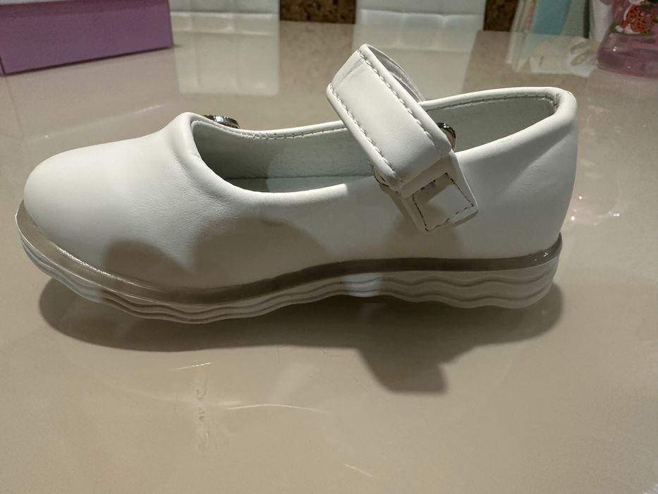 Детски Обувки - 22 номер за момиче