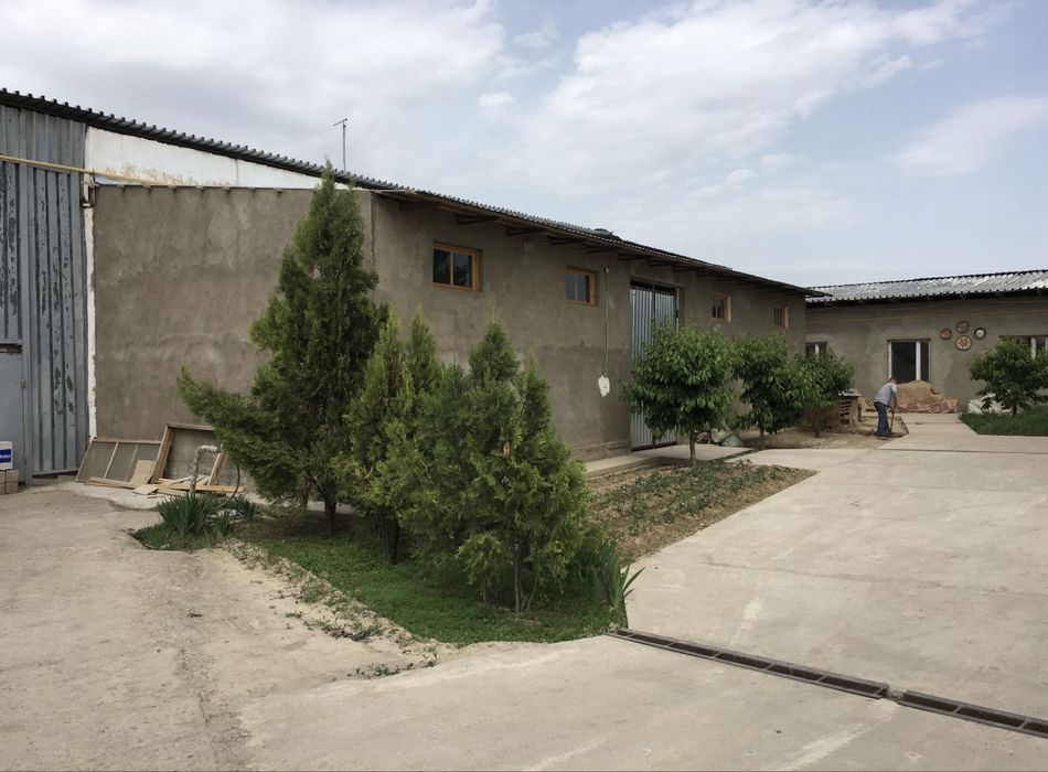 Абу Сахий, Бек Топи (18,2-соток) Нежилое Помещение Срочно