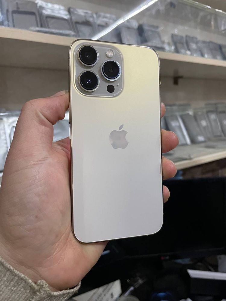 iPhone 13 pro sotiladi  ideal  xolatda