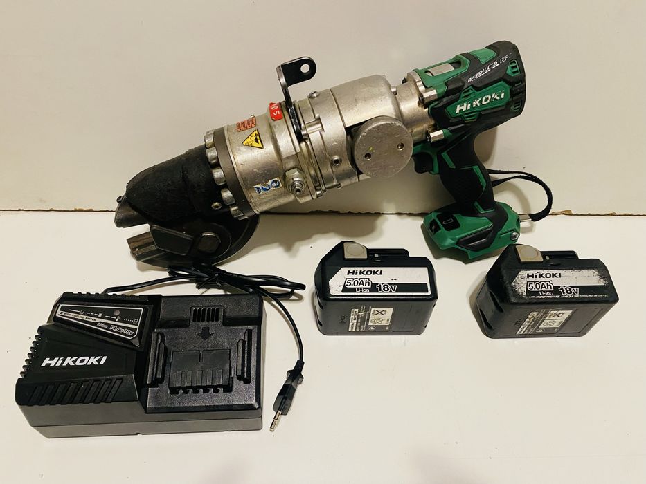 Hikoki DS 18DBL2 masina de taiat fief beton foarfeca