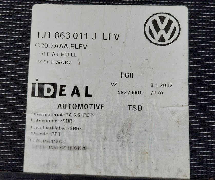 VW Bora, golf 4 оригинални мокетни стелки