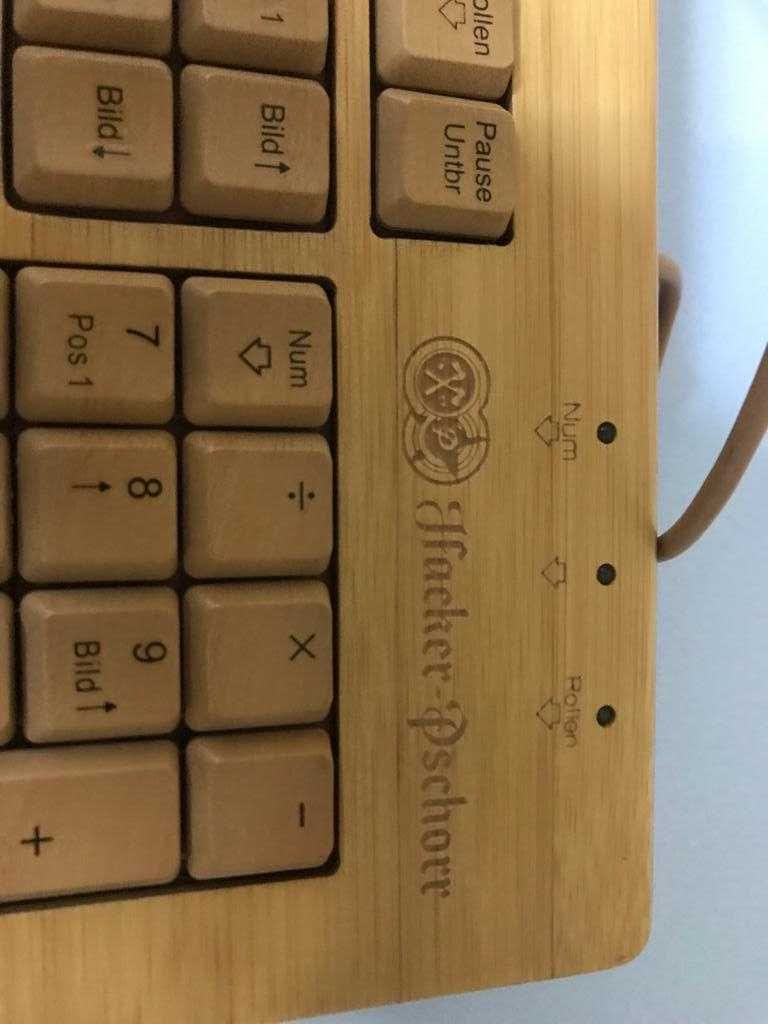 Tastatura Bambus Hacker-Pschoor
