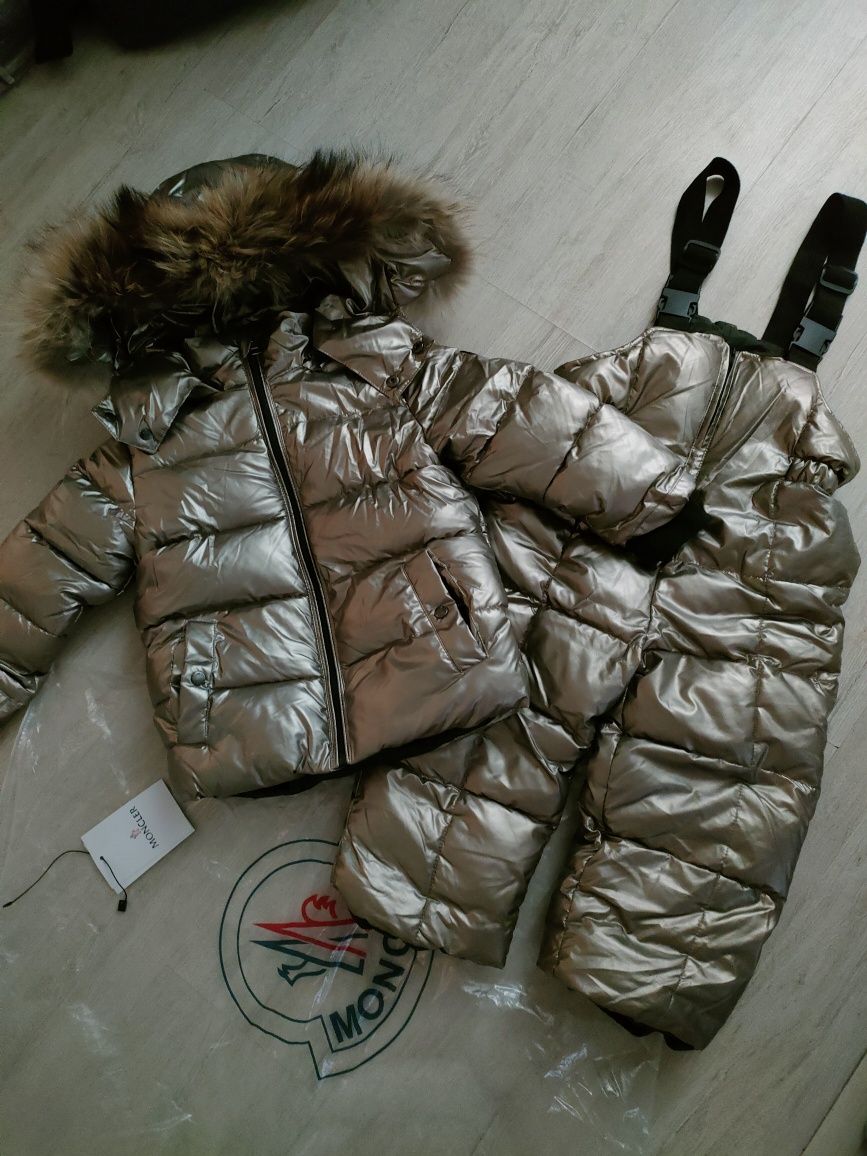 Комбинезон Moncler
