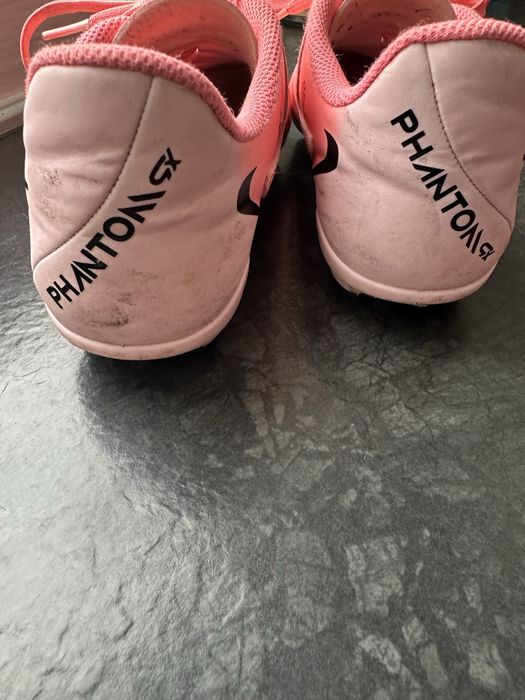 Бутонки Nike Phantom