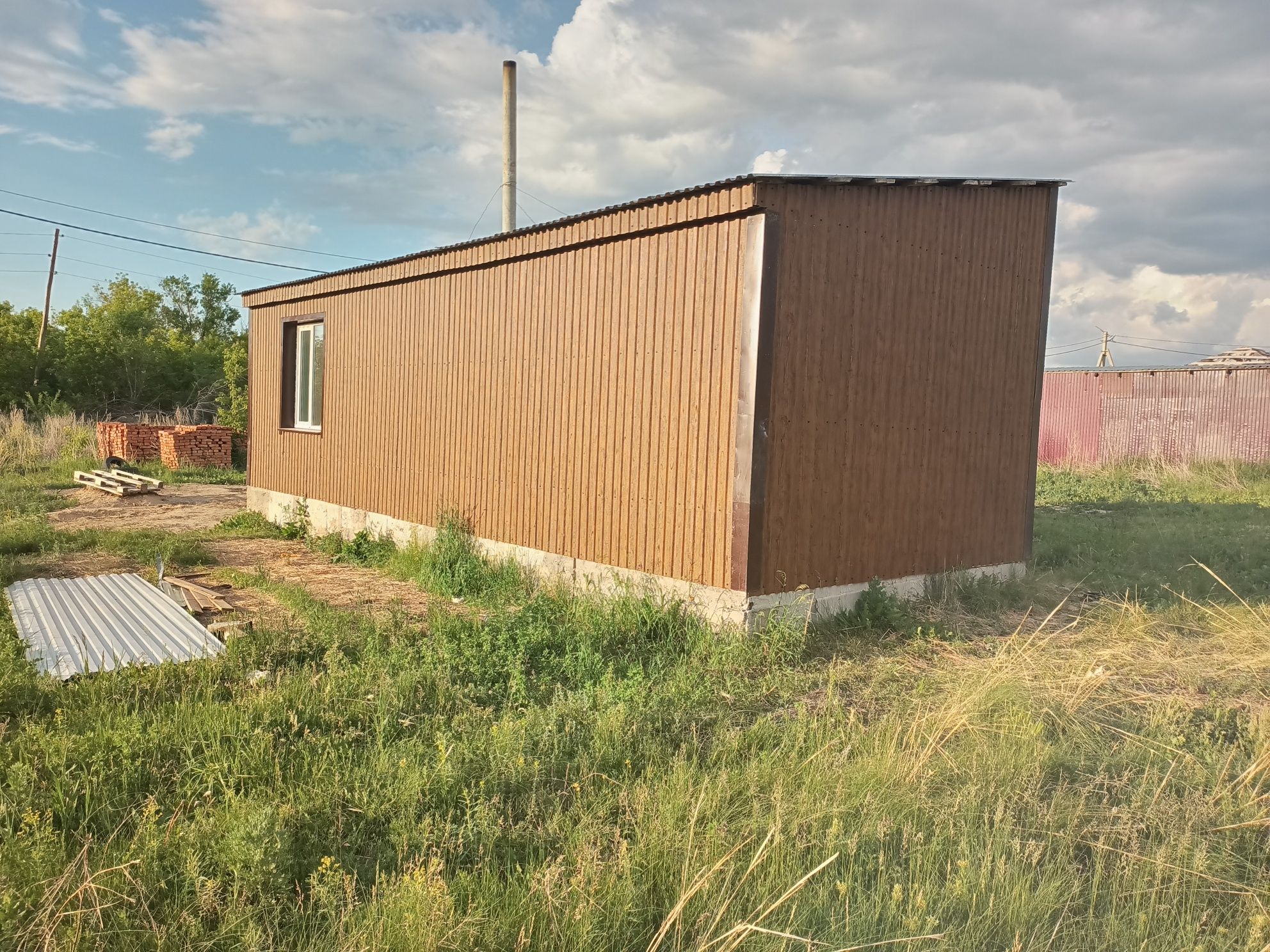 Продам дом из красного жженного кирпича