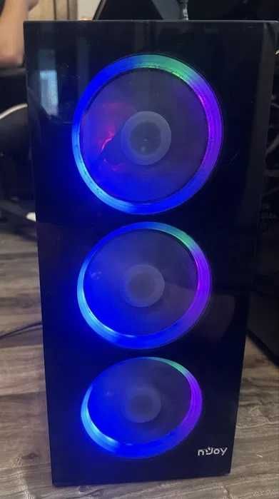 PC Gaming Calculator RTX 3070 si procesor ryzen 7 5800x ,nou