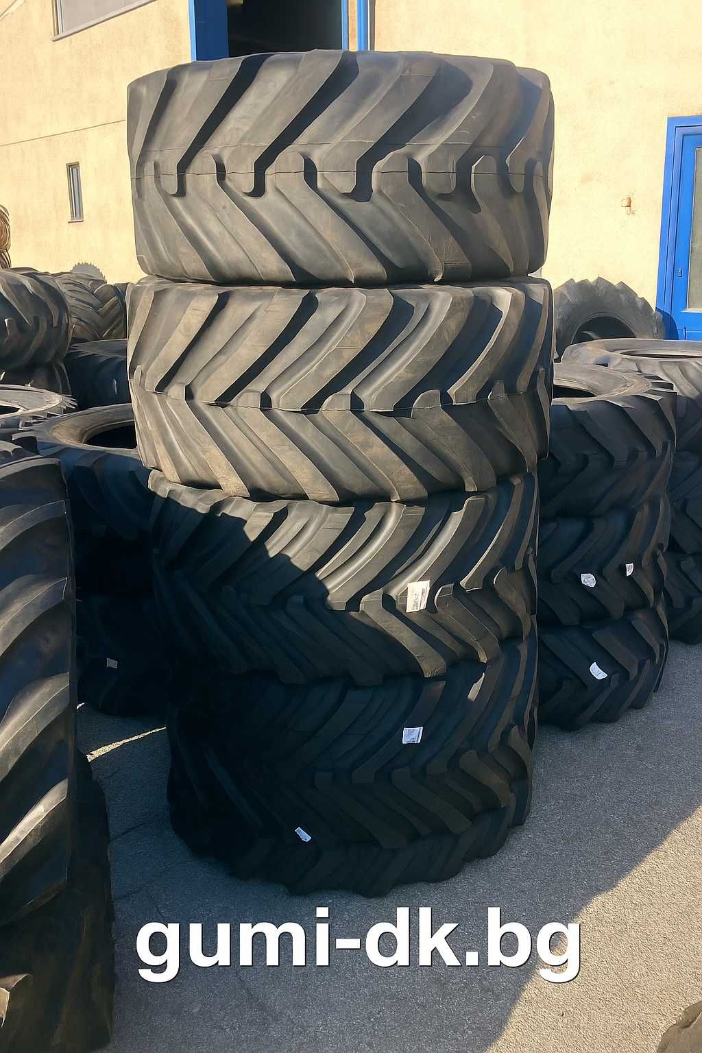 Индустриални гуми 16.9-28