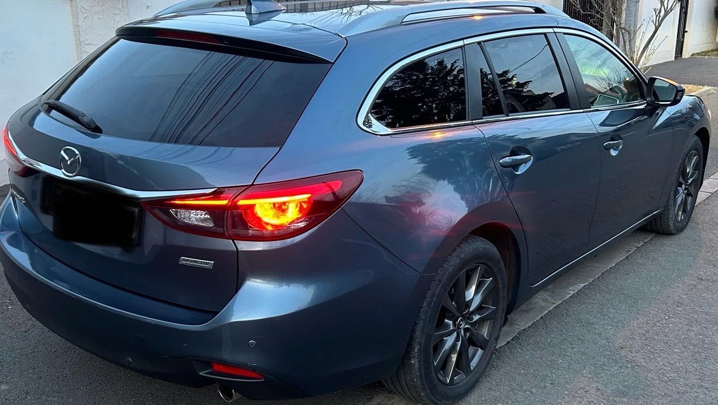 Vand Mazda 6,2015