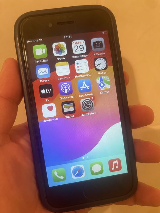 Айфон СЕ 64 гб