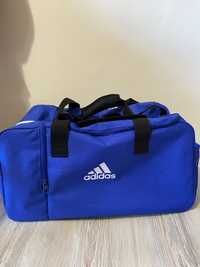 Geanta sport adidas