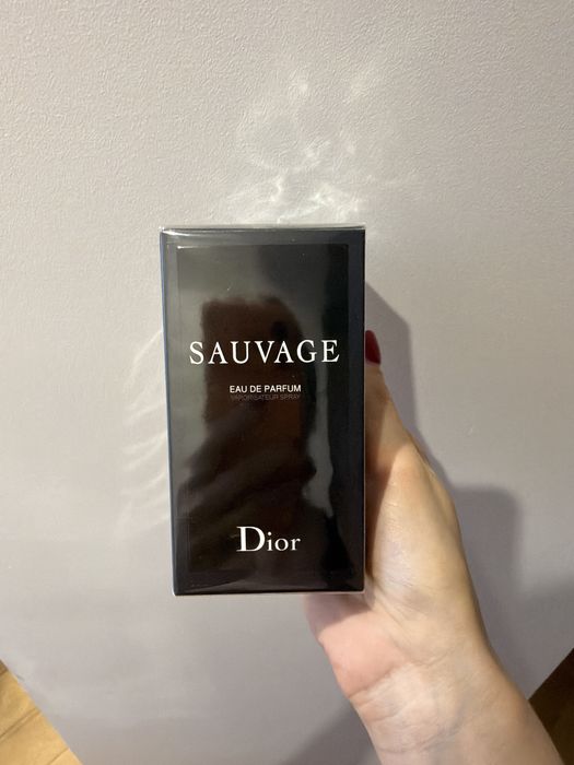 Продам духи новые Dior Sauvage