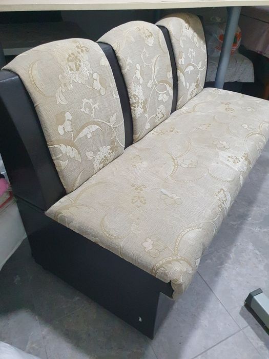 Кухненски диван 135 сантиметра.