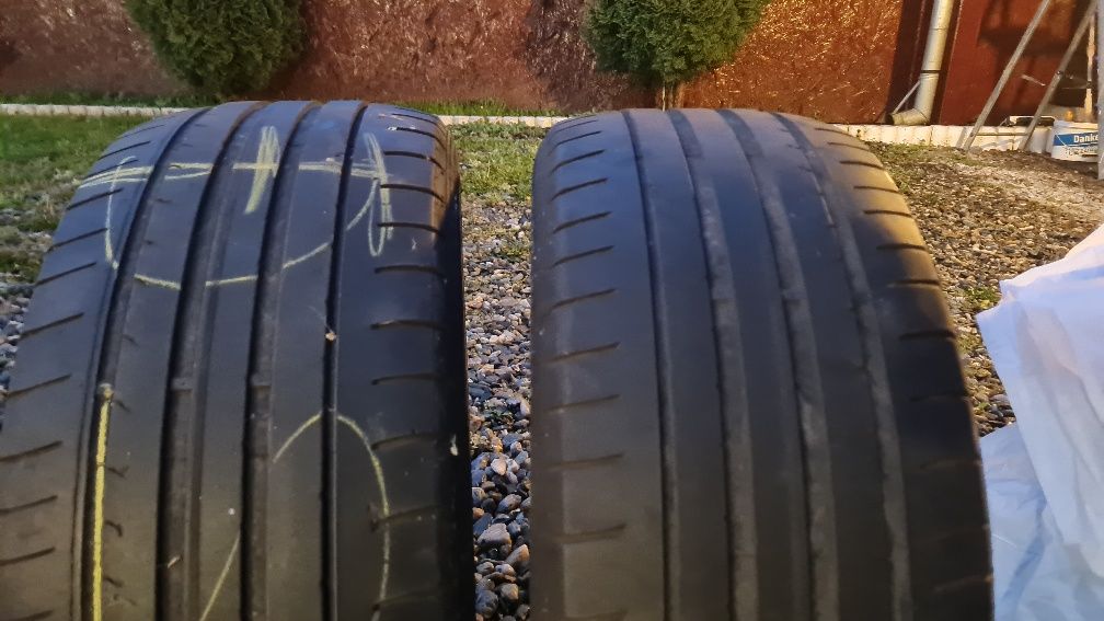 Vand 2 cauciucuri BMW 245/45R18