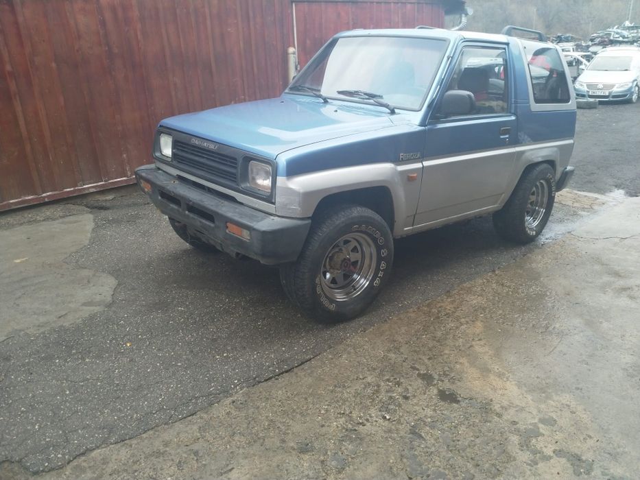 Far stanga dreapta daihatsu feroza 1.6i 16 v