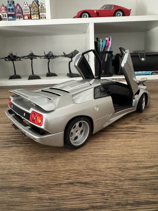 Macheta Autoart ( nu Kyosho ) Lamborghini Diablo Jota 1:18