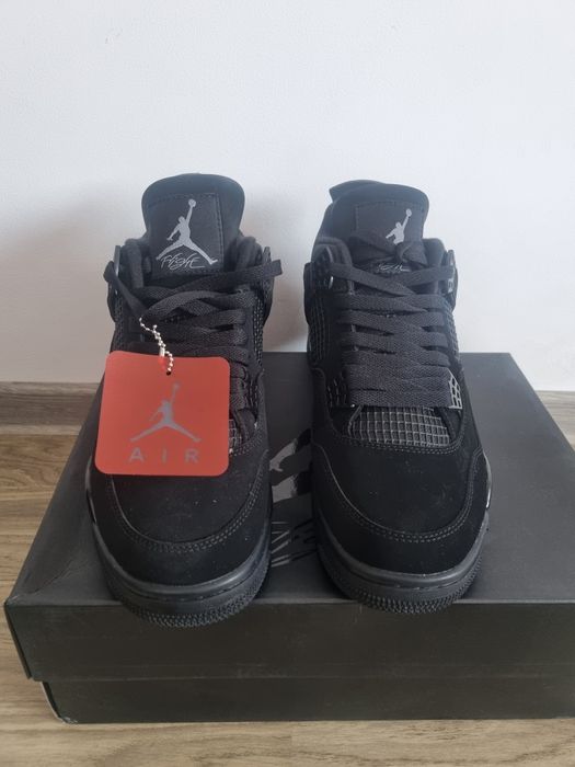 Nike Air Jordan 4 Black Cat