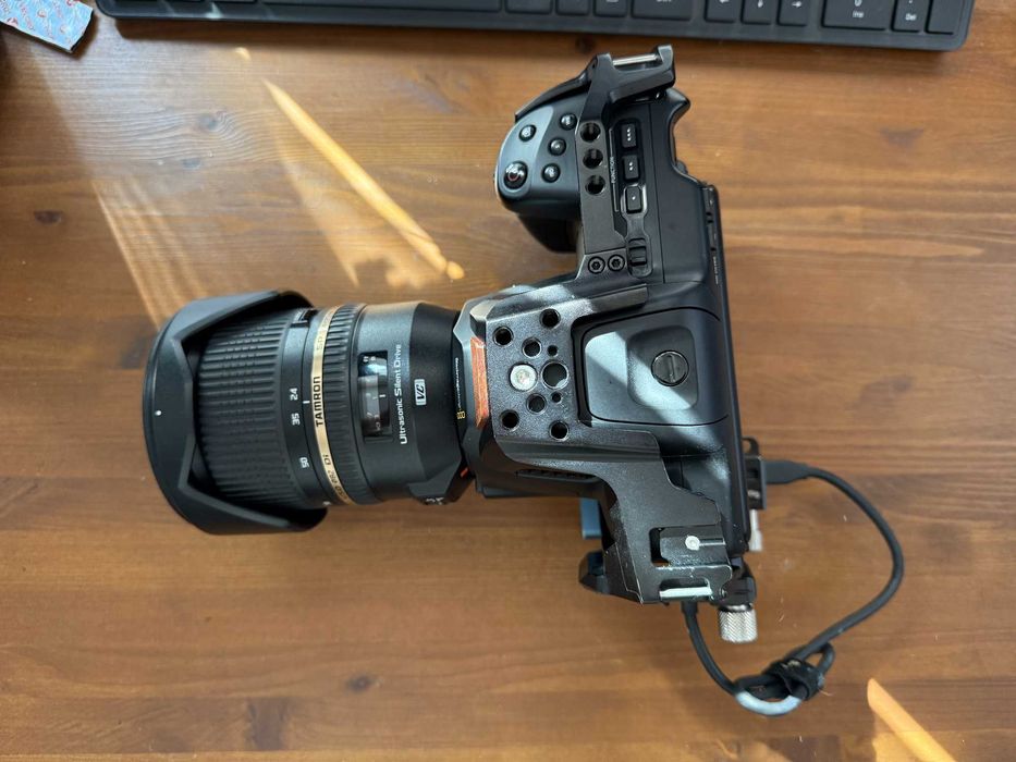 Blackmagic Pocket Cinema Camera 6k Pro | Inclus obiectiv/cage