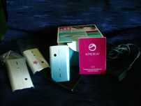 продавам телефон Sony Experia X8 mini