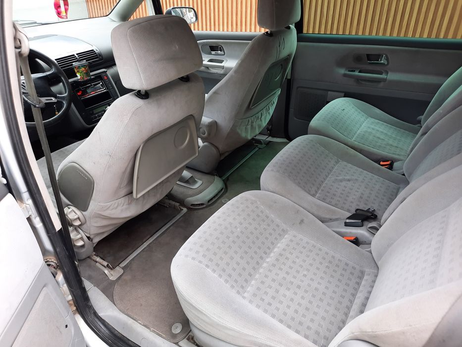 Vand VW SHARAN 1.9D, 6 trepte la SUPER PRET!!