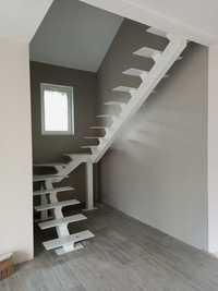 Металлические лестница