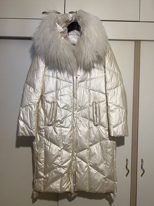 Зимно яке с естествен косъм яка