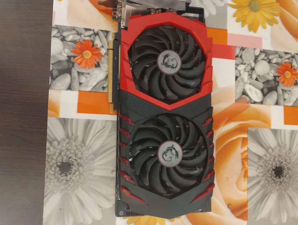 Placa video MSI GTX 1070 Gaming X 8gb