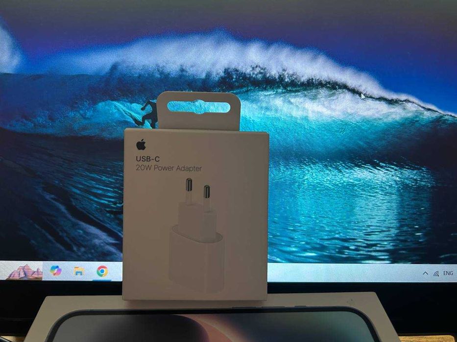 Продаються оригинальные адаптеры usb-кабеля для айфона