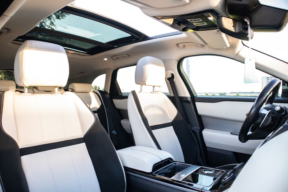 Range Rover Velar R-Dynamic