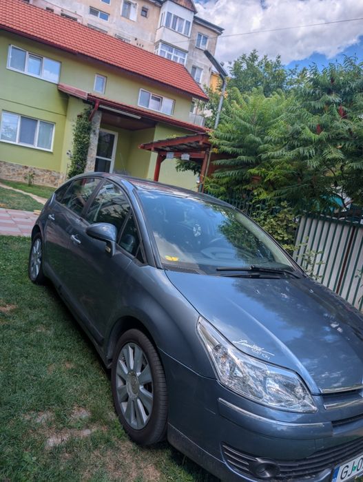 Citroen C4 1.6hdi 110cp