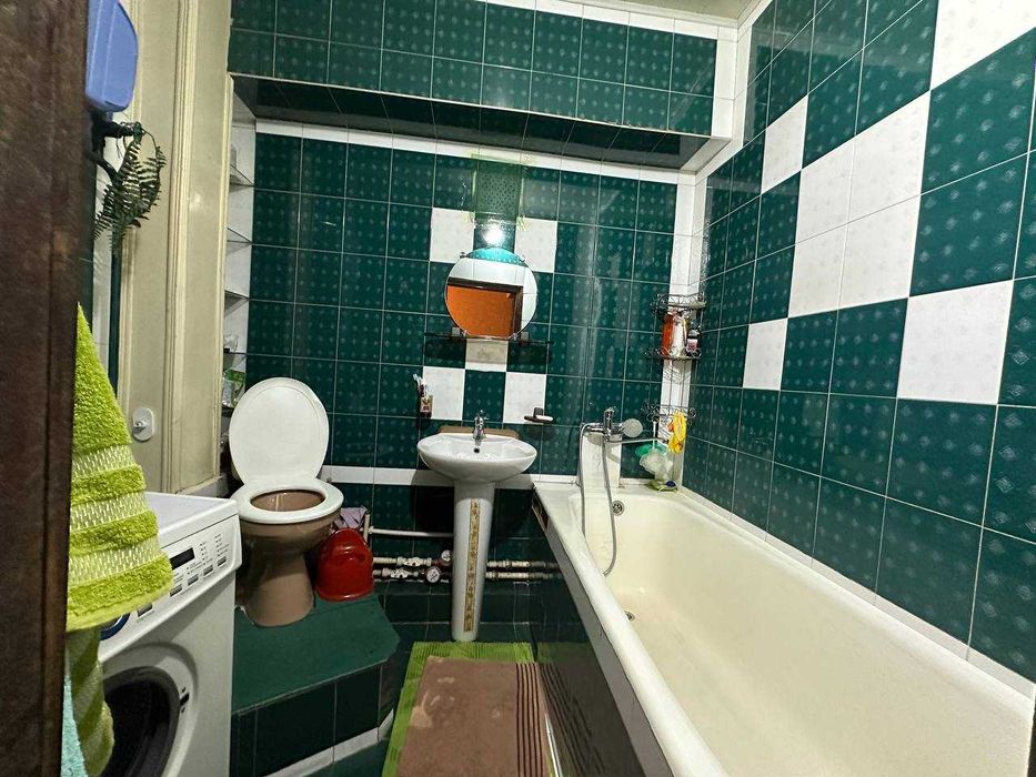 Сдаётся 2- комнавтная квартира на Шайхантахурский