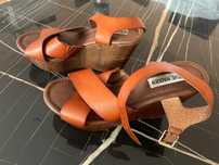 Steve Madden 37, сандали на платформа
