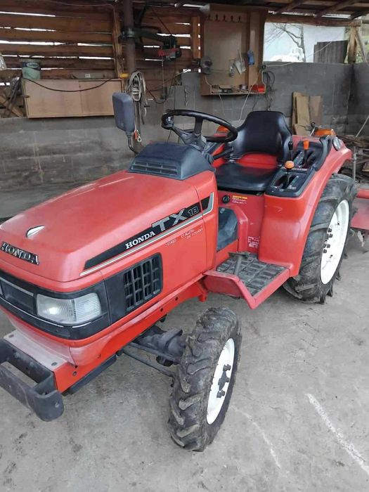 Tractor Honda TX 18 4x4 cu freza