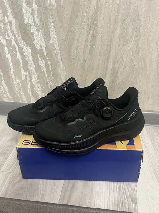 Оригинальные кроссовки от Li-ning