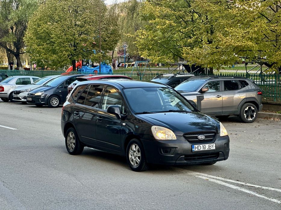Kia Carens 2010 2.0 benzina Gpl