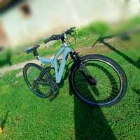 Vând bicicleta  MTB urgent