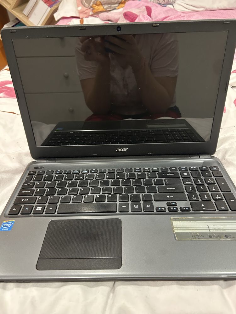 Laptop Acer Inspire
