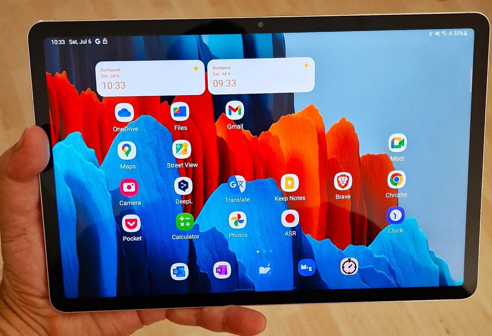 Vând tabletă Samsung Galaxy Tab S7, 11", 6GB RAM, 128GB, 4G.