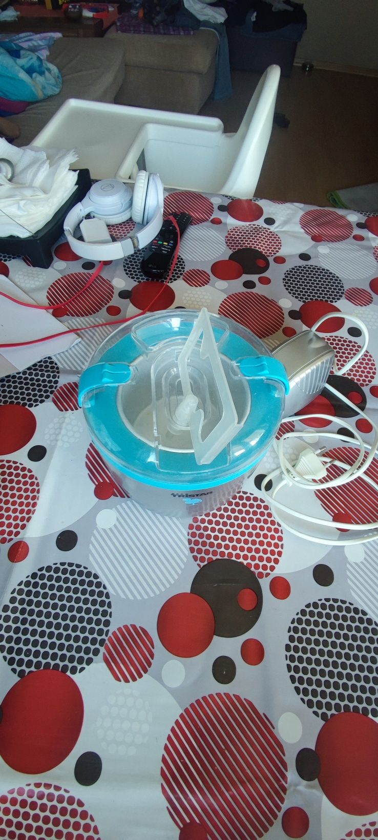 Уред за приготвяне на сладолед Tristar YM-2603, 7 W, 0.8 л, Син/Сребри
