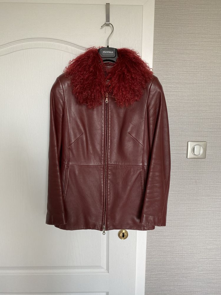 MARCCAIN без ръкави. Червено кожено яке. Различни цени!