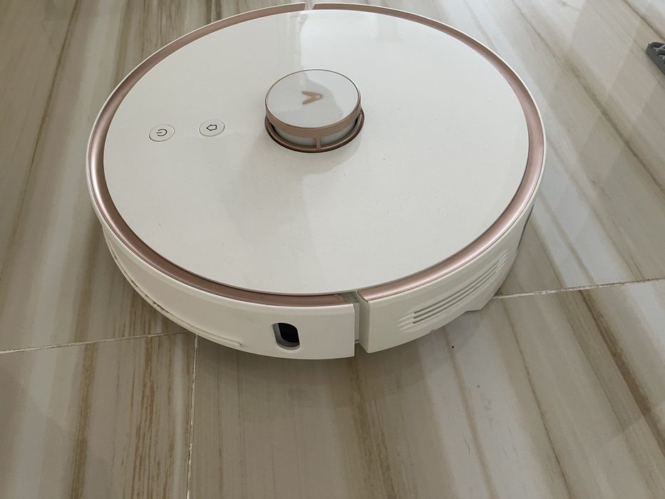 Продам Робот-пылесос Xiaomi Viomi Alpha S9