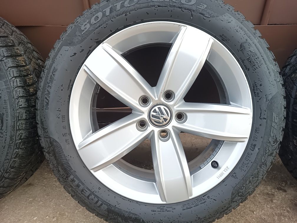 VW Passat Alltrac 215/55/17