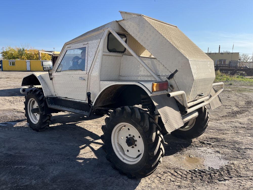 Багги-вездеход 4x4 на базе Range Rover V8, мосты Dana 60
