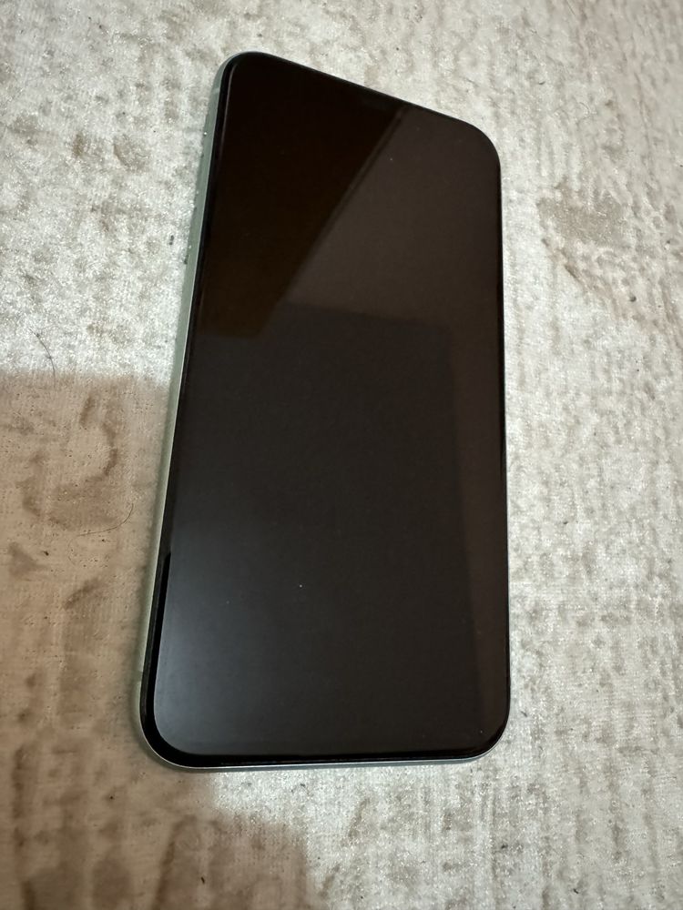 IPhone 11 - за части /iCloud/