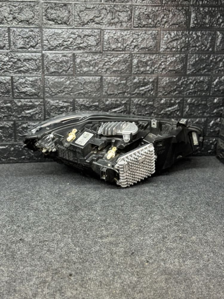 FAR stanga Bmw seria 4 F32 Lci led adaptive complet