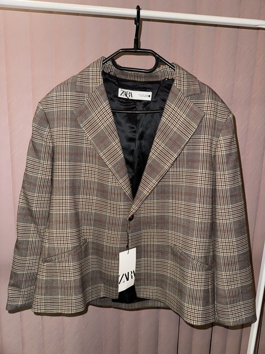 Кропнат блейзер от Zara